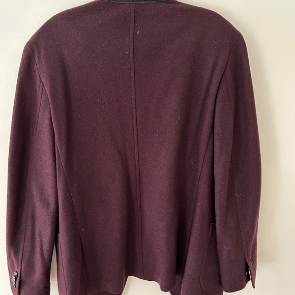 Burgundy Banana Republic sport coat - Picture 9 of 9